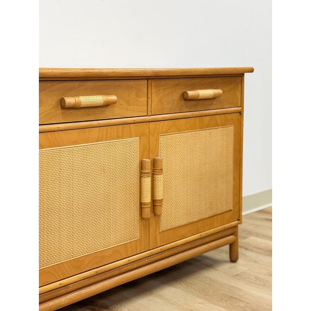 Vintage Coastal Wicker Rattan Blonde Buffet Natural Wood Two Drawer Cabinet For Sale In Tampa - Image 6 of 18