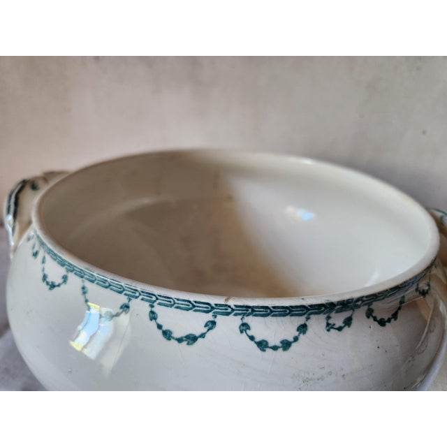 French Forest Green Floral Earthenware Soup Tureen from Sarregeumines, 1880s For Sale - Image 14 of 17