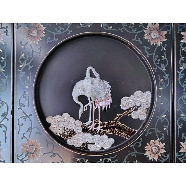 Wood 1900s Chinese Six-Panel Carved Hardstone Lacquered Coromandel Screen For Sale - Image 7 of 18
