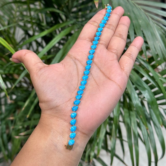 Handcrafted 18k Gold 16.14ct Pear Turquoise Tennis Bracelet 7 Inches by VRJewels For Sale In New York - Image 6 of 16