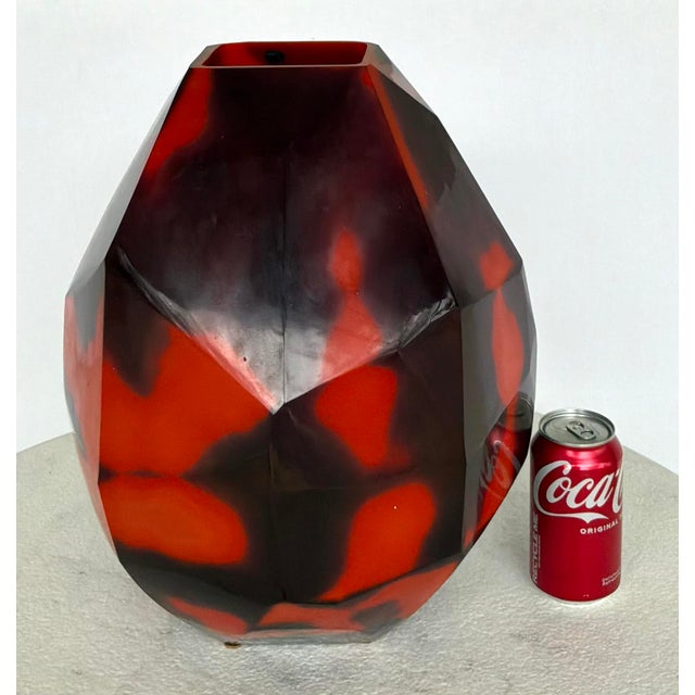Modern Currey & Company Modern Faceted Geometric Akaka Vase For Sale - Image 3 of 5
