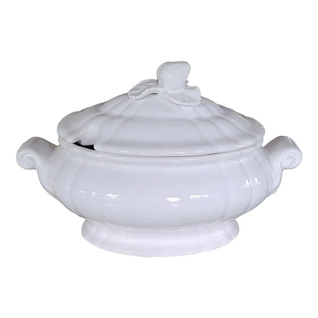 Made in Portugal Bordallo Pinheiro Strawberry Motif Soup Tureen For Sale