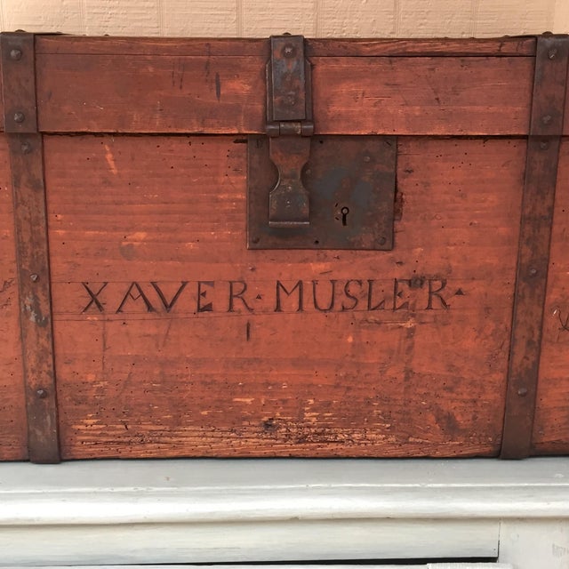 German-American Iron-Bound Wooden Trunk, 19th Century For Sale - Image 4 of 14