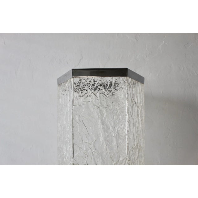 Willy Rizzo Italian Style Mid Century Hexagonal Ice Lucite Umbrella Stand For Sale In Miami - Image 6 of 10