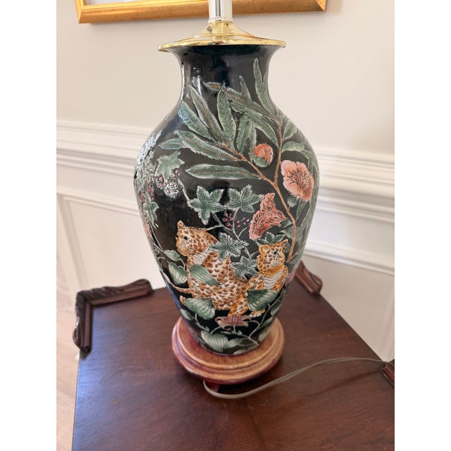 Chinoiserie Vintage Chinoiserie Leopard & Botanical Ceramic Table Lamp For Sale - Image 3 of 9