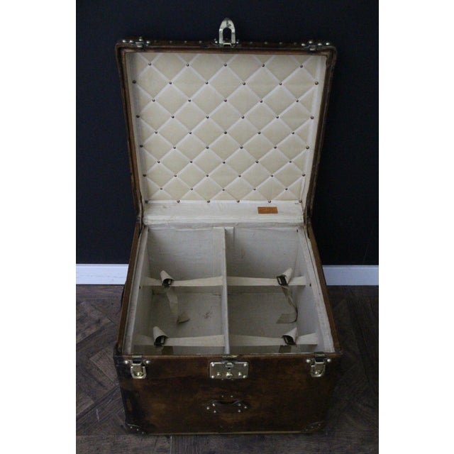 Antique Cube-Shaped Leather Trunk by Louis Vuitton, 1890s For Sale - Image 16 of 18