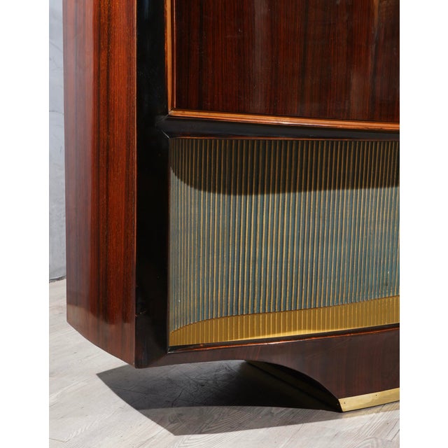 1940s Mid-Century Art Deco Italian Walnut Cabinet from Vittorio Dassi, 1940s For Sale - Image 5 of 15