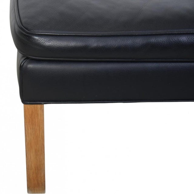 Vintage Stool in Black Leather by Børge Mogensen, 2020 For Sale - Image 4 of 10