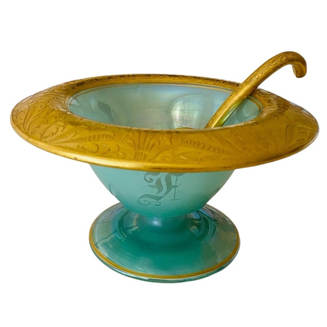 Art Deco 1940s Green Glass Mayonnaise Bowl With Serving Spoon For Sale - Image 3 of 7