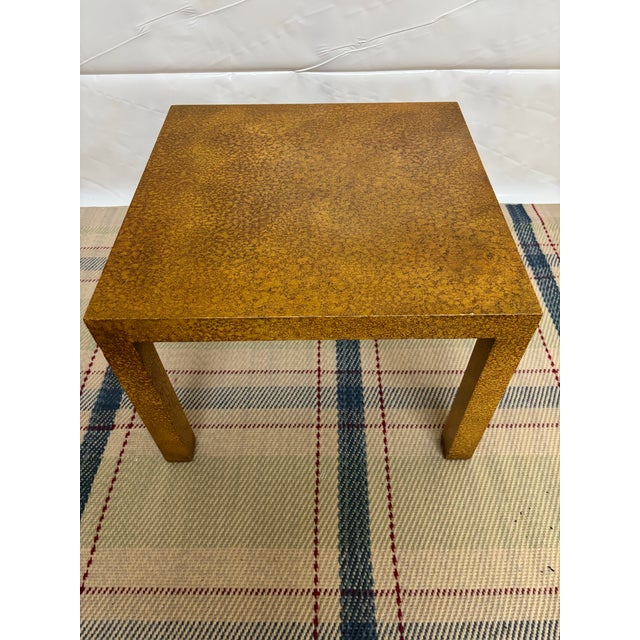 This is a vintage Heritage Henredon Fine Furniture Parsons Side table featuring a classic Faux tortoise Shell Oil Spot.