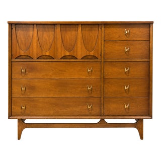 Broyhill Brasilia Gentleman's Cabinet. Vintage Mid-Century Modern, Attributed. For Sale