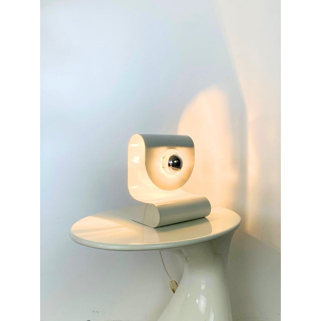 Vintage Curved Sheet Metal Table Lamp by Reggiani, Italy, 1970s For Sale - Image 6 of 9