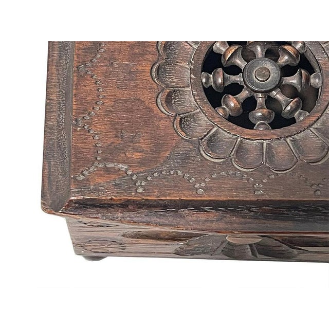 French Miniature Breton Doll Furniture, 1890s, Set of 3 For Sale - Image 16 of 18