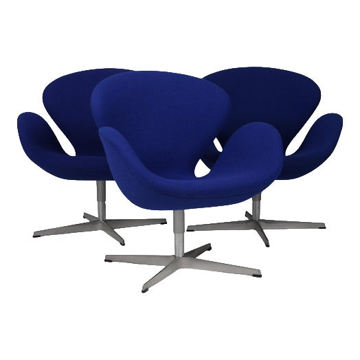 Swan Chair by Arne Jacobsen for Fritz Hansen, 2000s For Sale