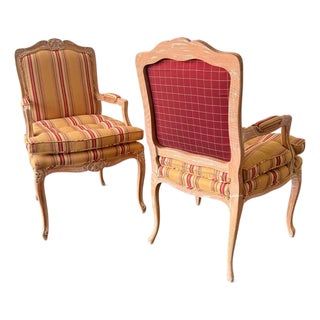 Vintage Louis XV Style Distresses Bergère Chairs For Sale