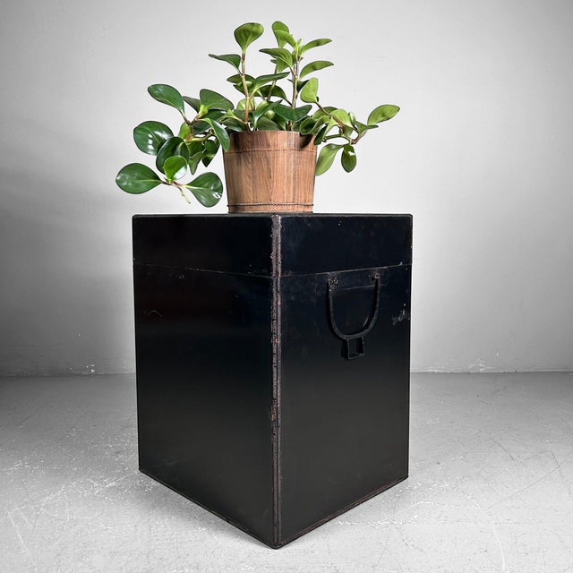 Wood Japanese Traditional Storage Box, 1980s For Sale - Image 7 of 13