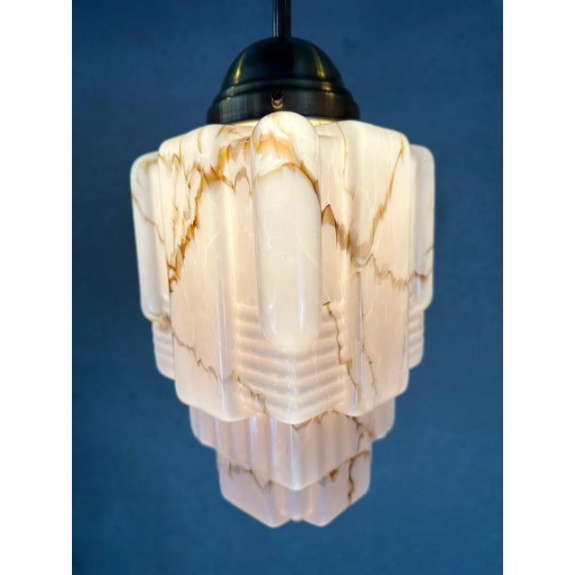 1930s Art Deco Pendant Light in Marbled Rose Opaline and Brass, 1930s For Sale - Image 5 of 14