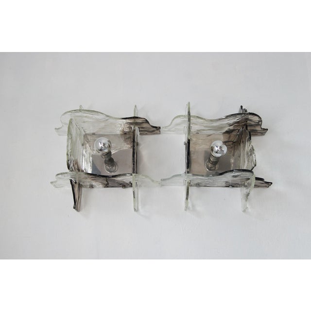 Mid-Century Modern Italian Murano Glass Wall Lamps by Carlo Nason for Mazzega, 1970s, Set of 2 For Sale - Image 3 of 18