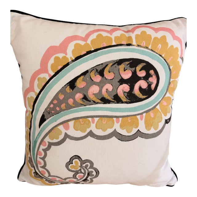 Design Source International Boho Paisley Throw Pillow With Black Welt For Sale