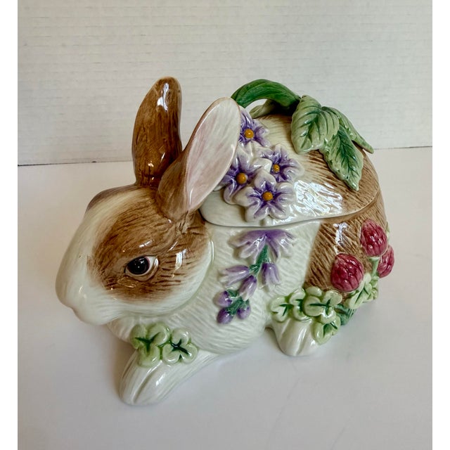 This charming Fitz and Floyd lidded ceramic dish dates to the late 20th century, likely the 1980s. It is modeled in the...