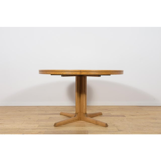 Mid-Century Modern Mid-Century Round Extendable Oak Dining Table by Farstrup Møbler, Denmark, 1970s For Sale - Image 3 of 18