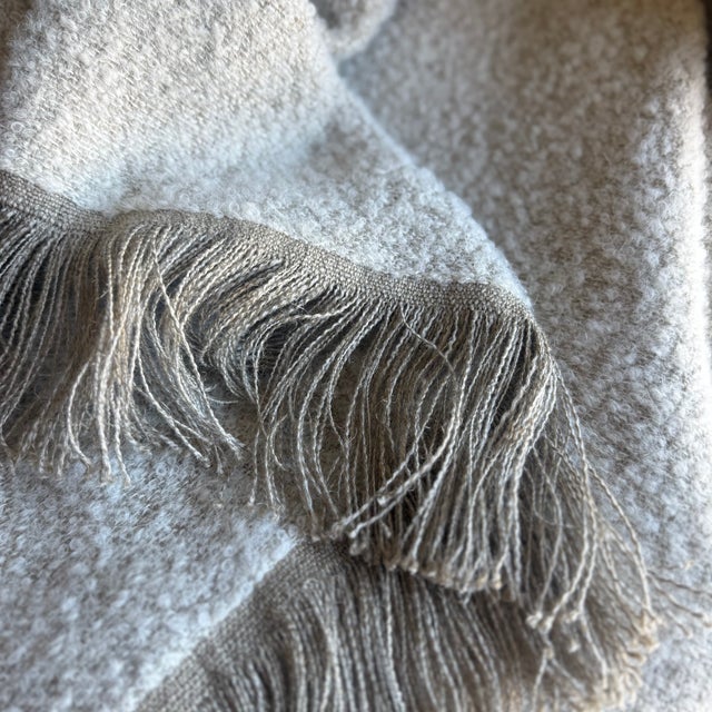 Cream Belgian Linen and Wool Throw For Sale In Los Angeles - Image 6 of 7