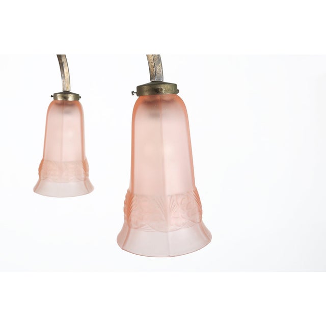 1930s Art Deco Chandelier with Etched Pink Glass Shades, 1930s For Sale - Image 5 of 10