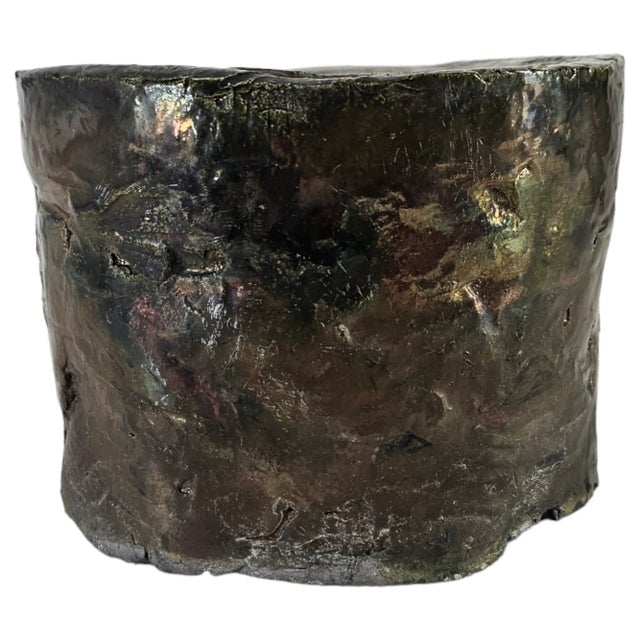 Contemporary Sherri Cavan Sculptural Clay Base, Hand-Built Studio Pottery in Iridescent Green-Bronze Glaze, California, c.2000s For Sale - Image 3 of 8