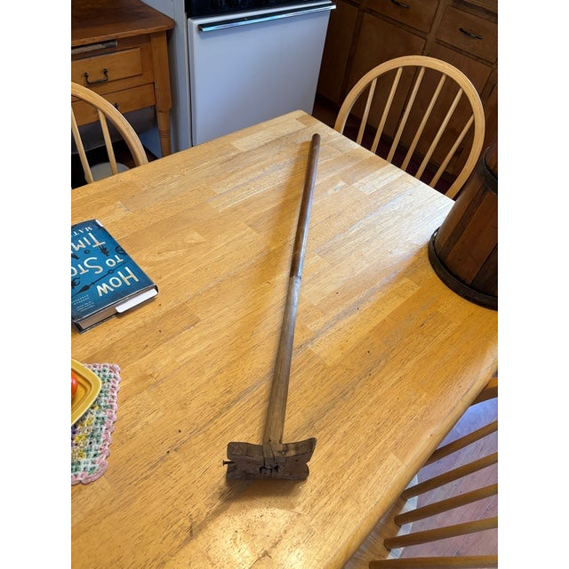 19th Century hoop barrel dasher churn, stave and riveted metal band construction; removable cover, good condition,...