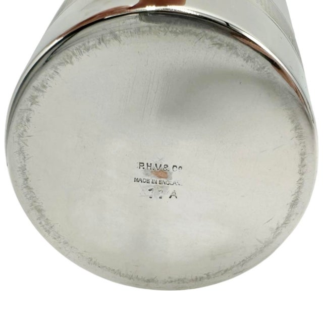 Vintage Ph Vogel & Co. Engine Turned Cocktail Shaker Made in England For Sale In Washington DC - Image 6 of 10