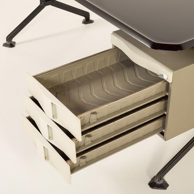 Black Mid-Century Desk by BBPR for Olivetti Synthesis, Italy, 1970s For Sale - Image 8 of 18