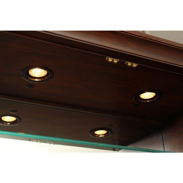 Henkel Harris Henkel Harris Regency Style Mahogany Breakfront China Cabinet For Sale - Image 4 of 18