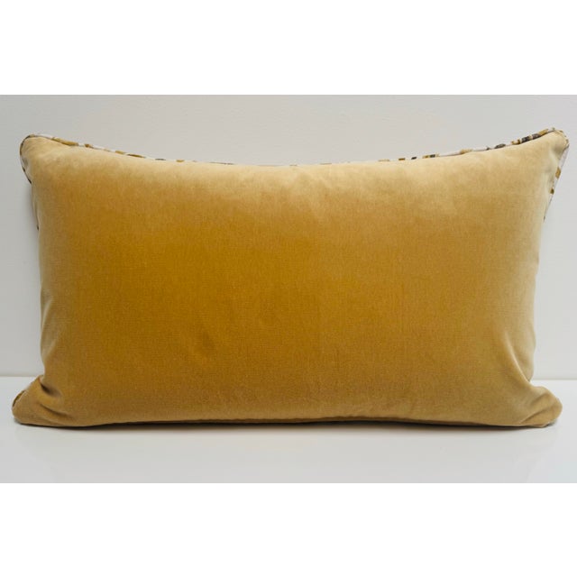 Traditional Zak & Fox Sarasa ZFSR-05 Lumbar With Velvet Backing and Down Insert For Sale - Image 3 of 7