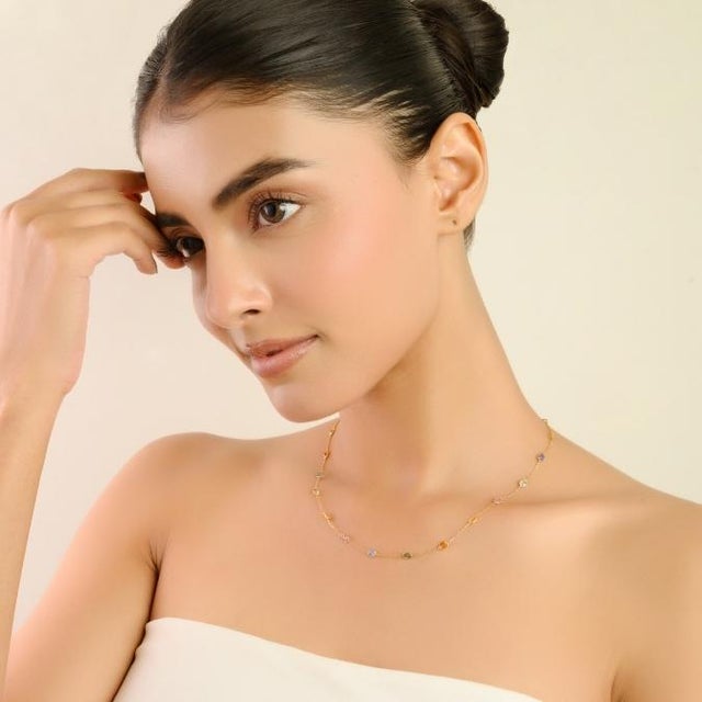 18k Yellow Gold 4.73 Carat Natural Multi-Color Sapphire Bezel Station Necklace For Sale In New York - Image 6 of 13