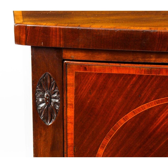George III Inlaid Flame Mahogany Sideboard, 18th Century For Sale - Image 6 of 18