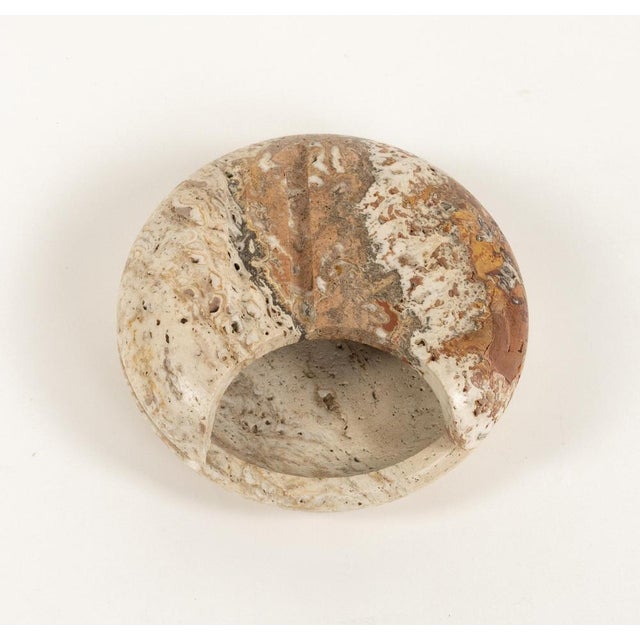 Mid-Century Modern Round Vide-Poche in Travertine from Fratelli Mannelli, Italy, 1970s For Sale - Image 13 of 17