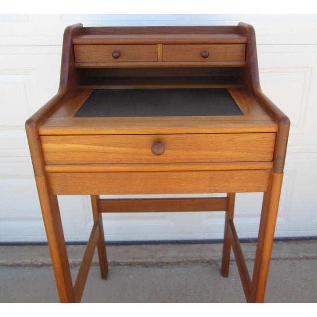 Mid 20th Century Danish Modern Teak Standing Desk Hostess Stand Drafting Table Lectern Pulpit For Sale - Image 14 of 16