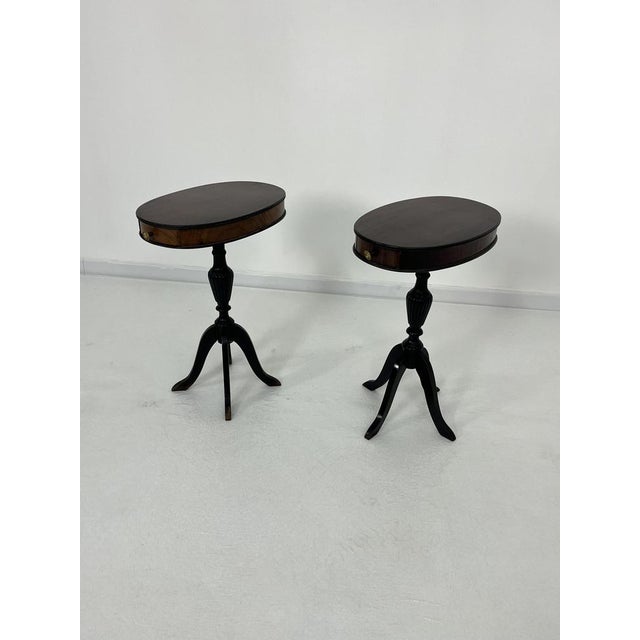 Mid-Century Modern Italian Oval Bedside Tables, 1960s, Set of 2 For Sale - Image 9 of 12