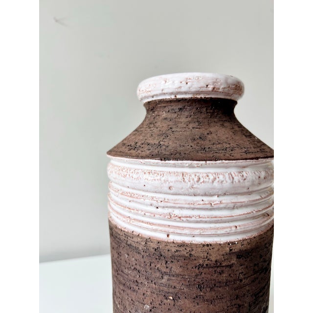 Coffee 1970s Mid-Century Modern Italian Bitossi for Rosenthal Netter Textured Brown and Cream Vase For Sale - Image 8 of 9