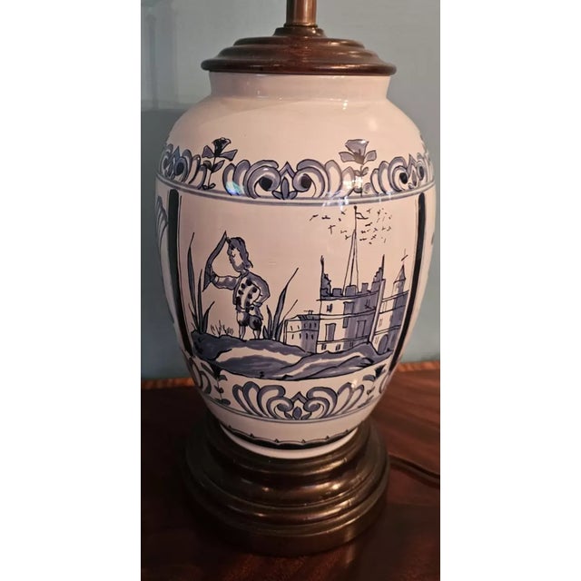 Ceramic Late 20th Century Williamsburg Delft Large "London Jar" Vase Lamp Made by Oud in Holland L-6 For Sale - Image 7 of 7
