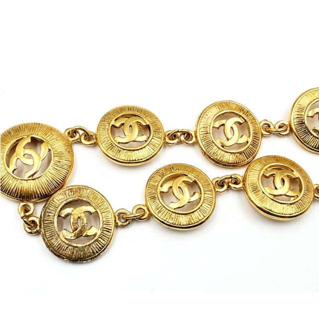 Contemporary Chanel Vintage Gold Plated CC Coin Medallion Chain Necklace For Sale - Image 3 of 6