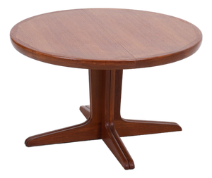 Mid-Century Danish Extendable Teak Coffee Table
