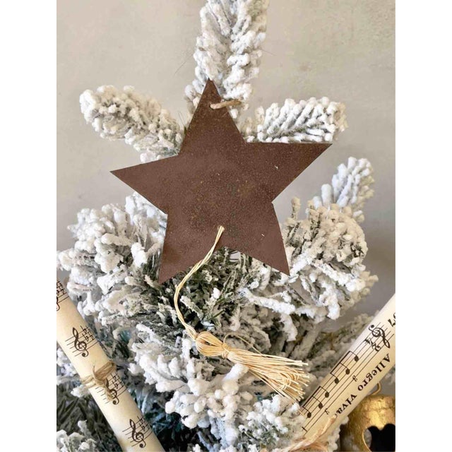 Metal Vintage Gentilini Roma Tin with Christmas Decoration, 1990s For Sale - Image 7 of 13