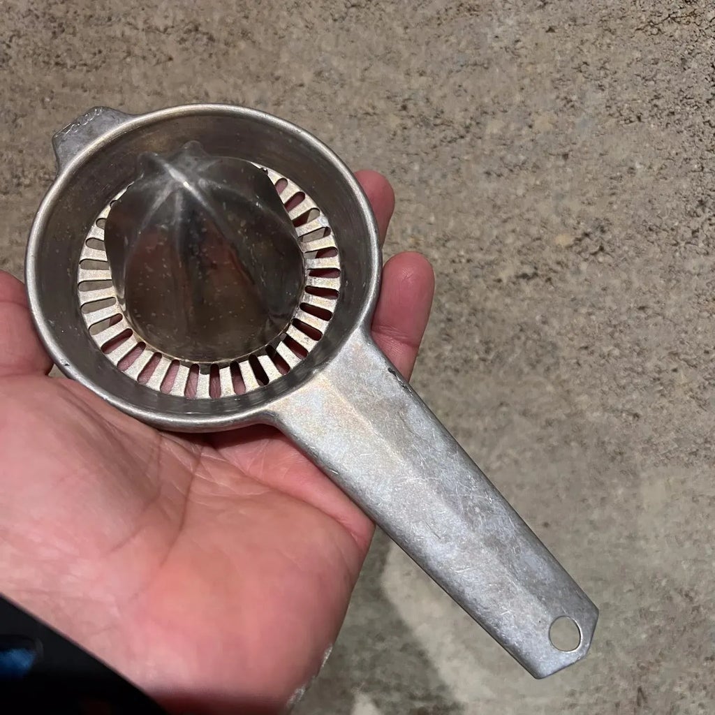 Presse-agrumes Manuel Vintage En Aluminium Foley - Rétro Et Pratique !