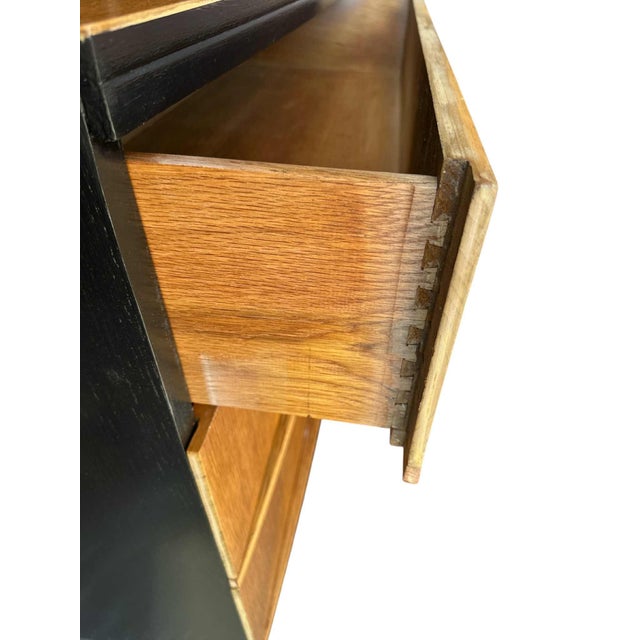 Mid-Century Modern Harmony House Oak Mid Century Chest of Drawers - Dovetailed - Circa 1960 For Sale - Image 3 of 6