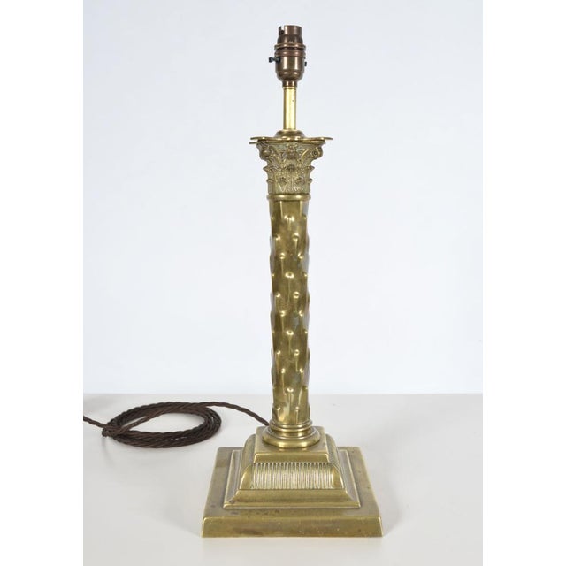 Antique Corinthian Column Brass Repousse Table Lamp, 1880 For Sale - Image 10 of 10