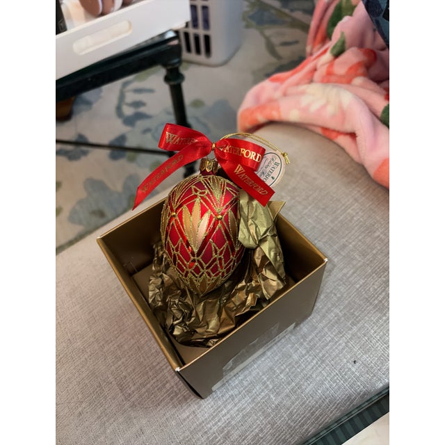 Waterford Crystal Heirloom Red and Gold Christmas Ornament - 2003 For Sale - Image 9 of 9