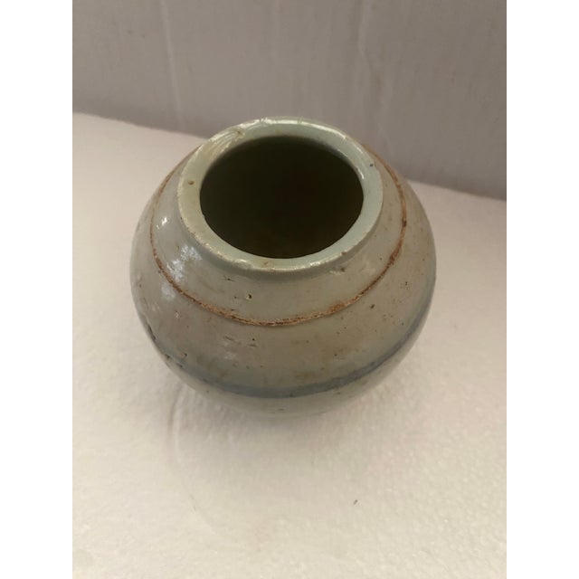 Antique Wabi-Sabi Crackle Glaze Stoneware Storage Jar With Blue Brushwork For Sale In Miami - Image 6 of 11