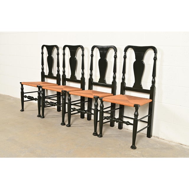 American Eldred Wheeler Early American Green Lacquered Rush Seat Dining Chairs, Set of Four For Sale - Image 3 of 12