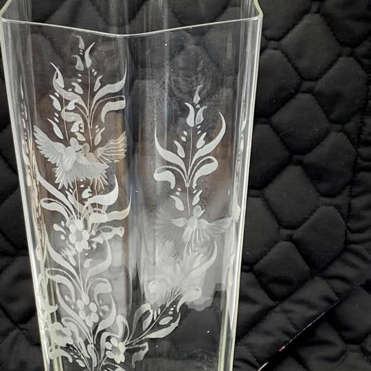 Murano Giovanni Cenedese Signed Cristallo Vase "Doves of Spring" (Limited Edition, Vintage 1982) Venini Seguso Barovier For Sale In Philadelphia - Image 6 of 18